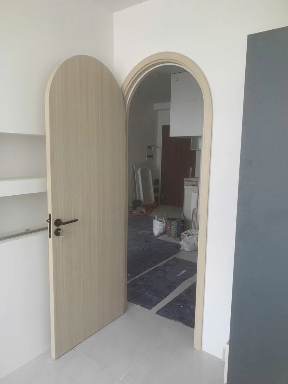 Cửa vòm nhựa composite tại Quận 7