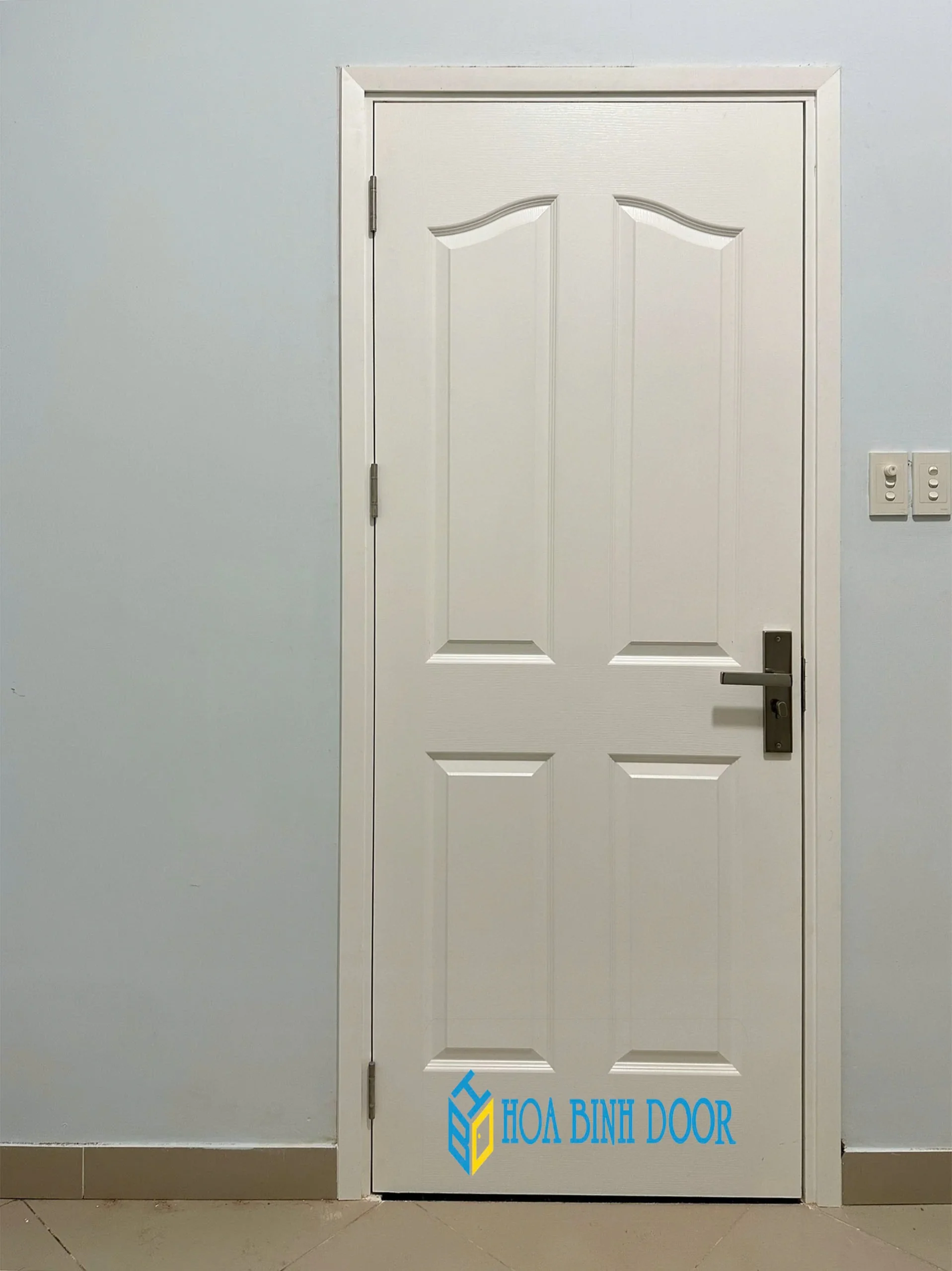 Mua Cửa Gỗ Công Nghiệp HDF Ở Đâu Uy Tín?