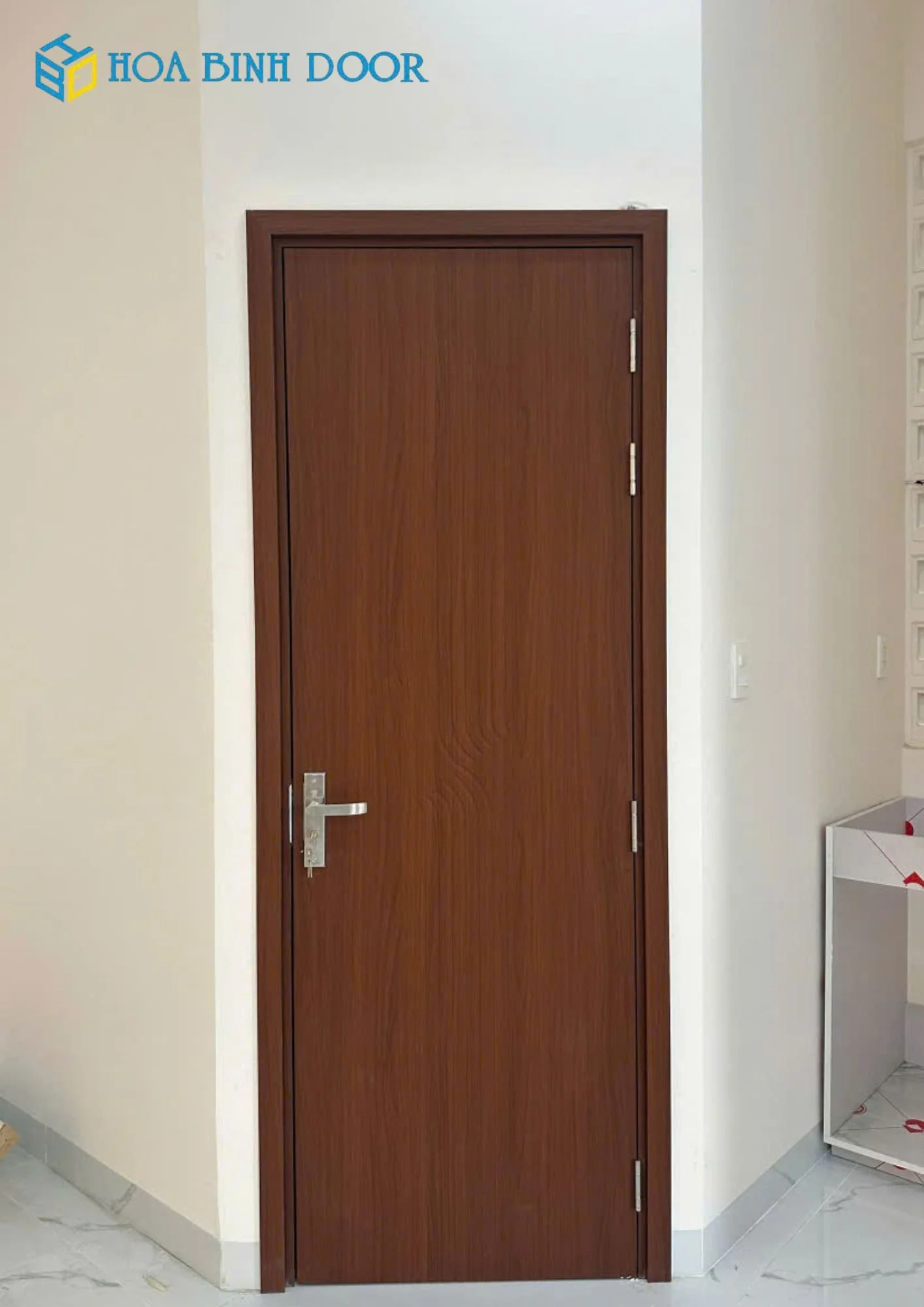 Tổng hợp những mẫu cửa nhựa composite hiện đại đang hot nhất năm 2025
