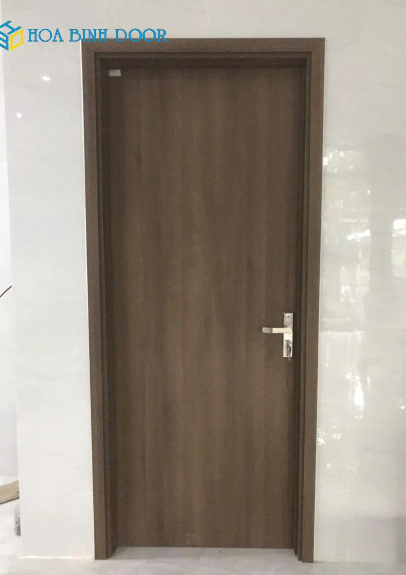 Mẫu cửa gỗ phòng ngủ MDF Melamine đẹp năm 2025