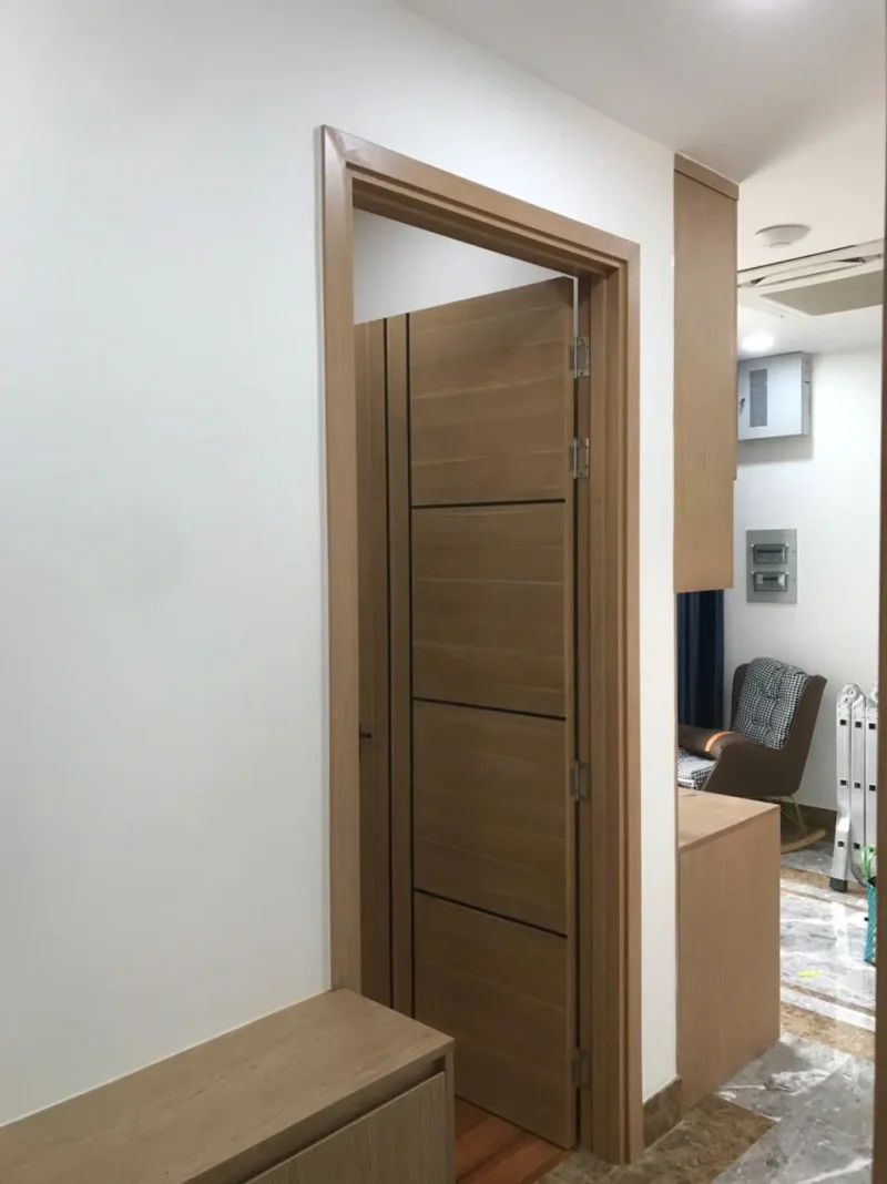 Cửa gỗ công nghiệp MDF Laminate tại Quận 1 - Báo giá chi tiết mới nhất
