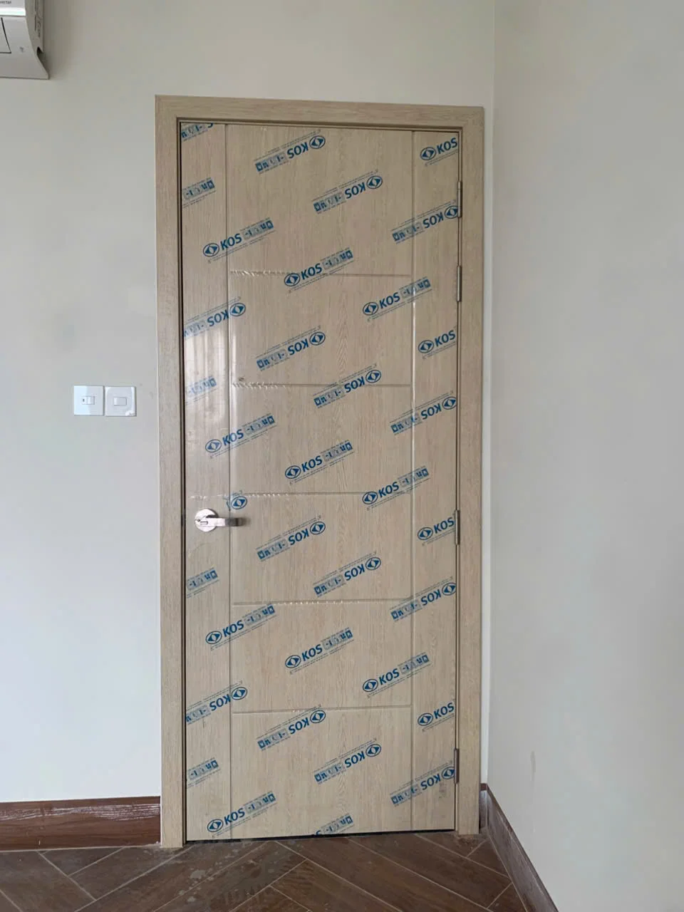Giá cửa nhựa ABS Hàn Quốc tại phường Dĩ An