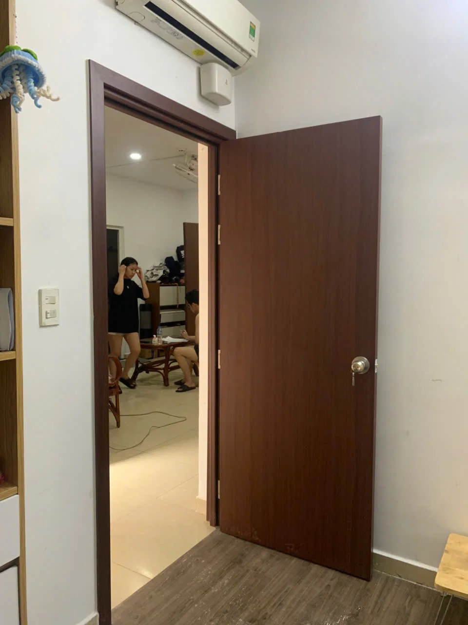 Giá cửa nhựa Composite tại Thuận An