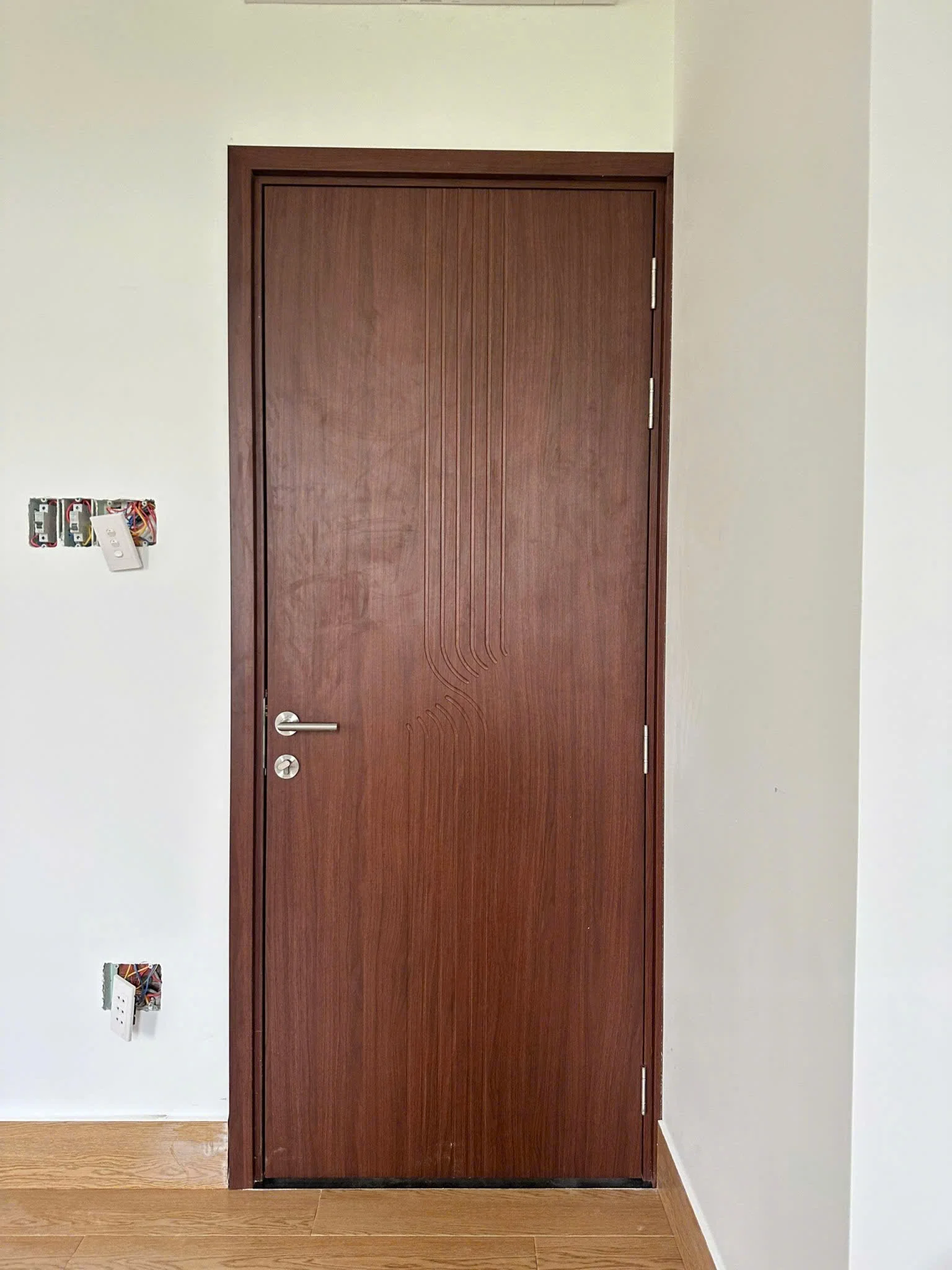 giá cửa nhựa composite tại phường Vũng Tàu